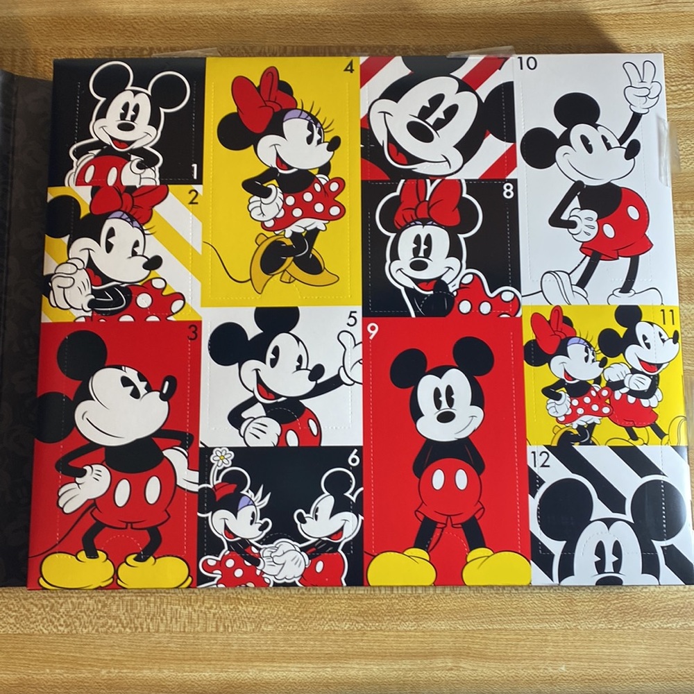 Disney Mickey Mouse 12 Days Of Socks Women’s Shoe Size 4-10  ankle socks